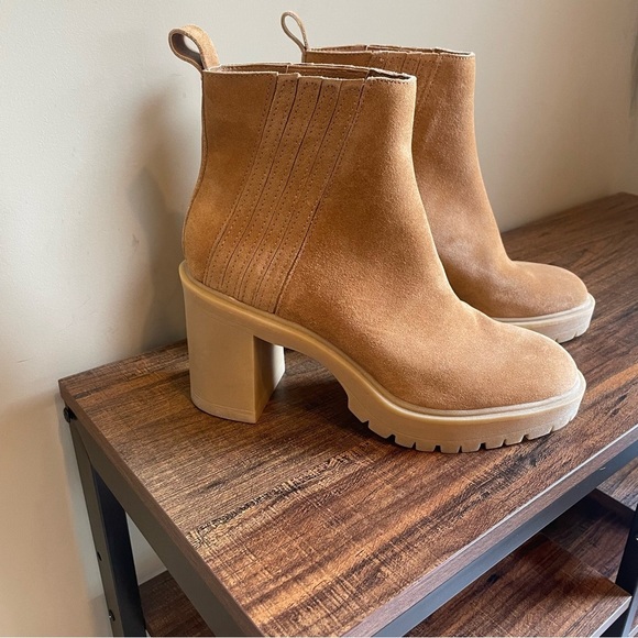 Dolce Vita Celia Booties in Dune Suede Leather Anthropologie - Picture 2 of 7